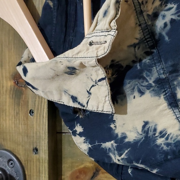 THRILL JEANS PLUS SIZE 3X TIE DYE BUTTON DOWN SHIRT HIGH LOW DISTRESSED RIPS - Picture 2 of 13